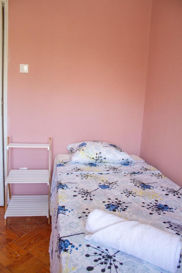 Guesthouse Porto Serpa Pinto Eksteriør billede