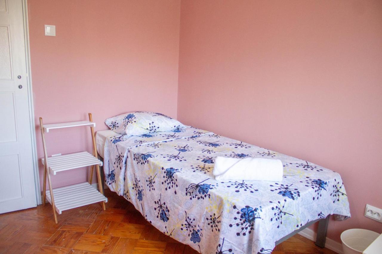 Guesthouse Porto Serpa Pinto Eksteriør billede